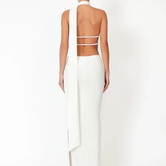 NWT Khanum’s Kara White Maxi Dress